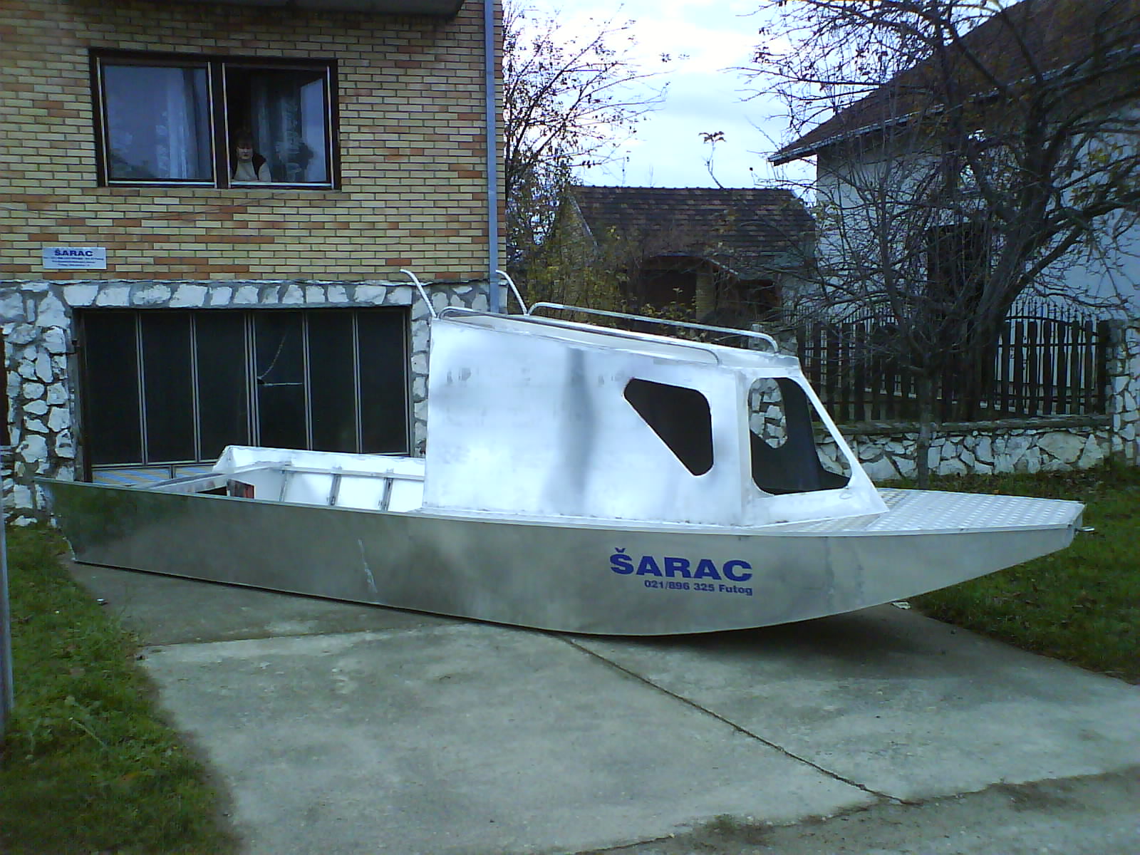 Aluminijumski Čamci sa kabinom